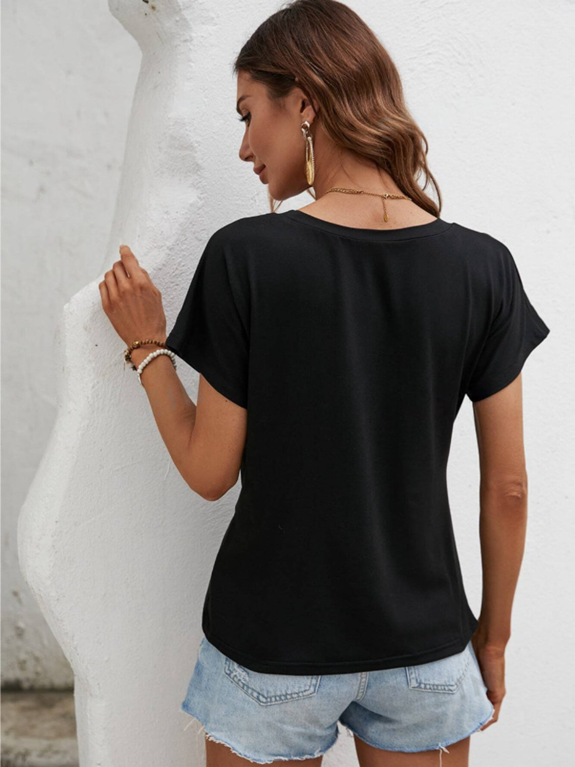 The Darcy Asymmetric Hem T-Shirt