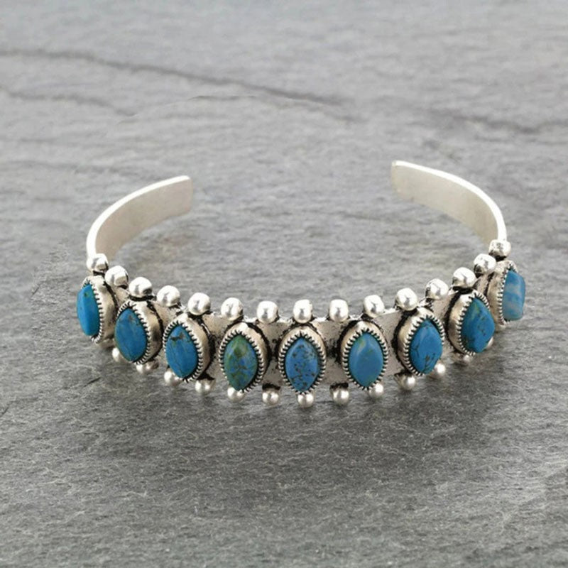 The Solitas Howlite Turquoise Cuff Bracelet